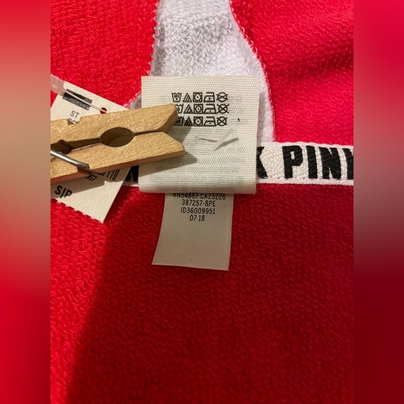 VS. PINK dog hoodie-small NWT - Picture 10 of 10